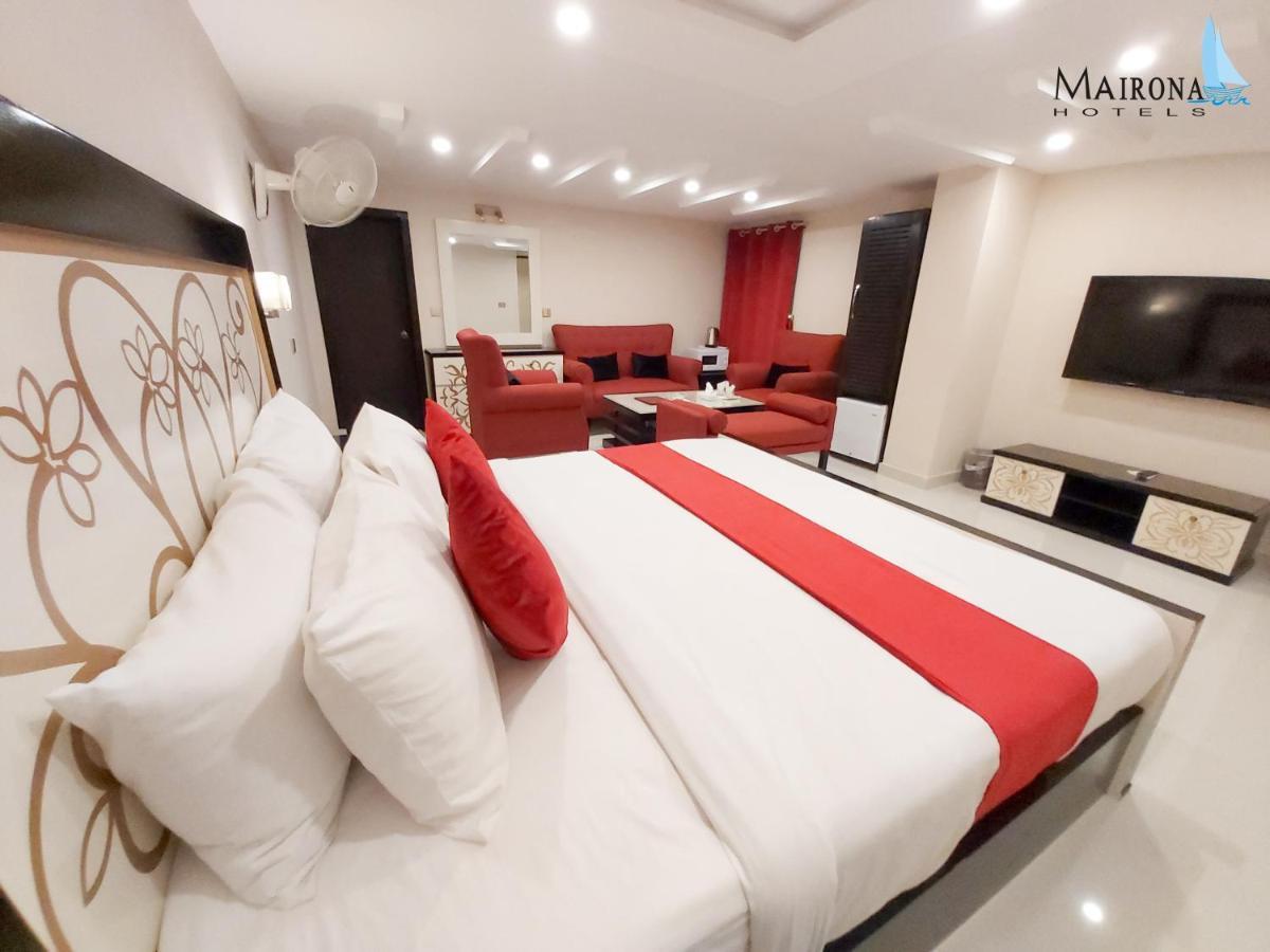 Hotel Mairona Gulberg לאהור מראה חיצוני תמונה