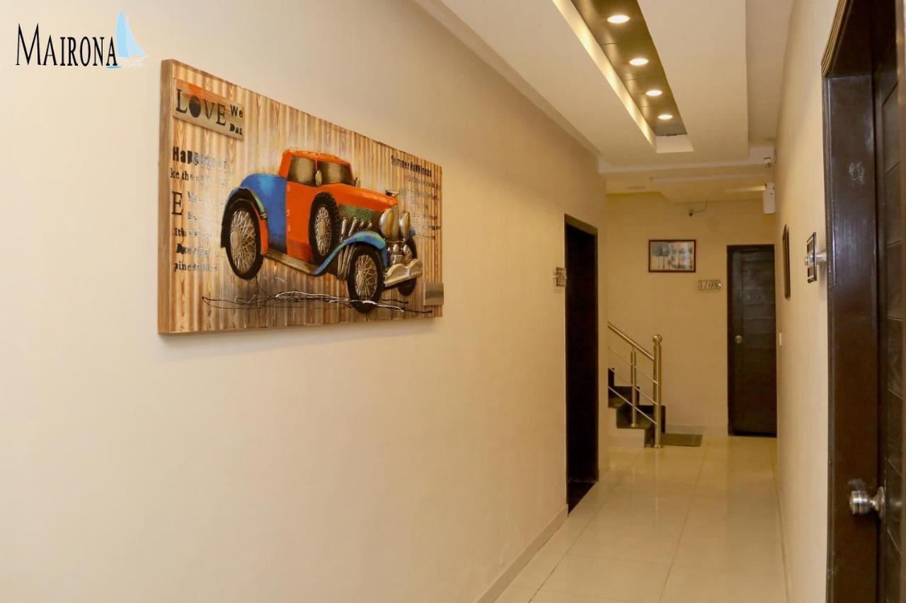 Hotel Mairona Gulberg לאהור מראה חיצוני תמונה